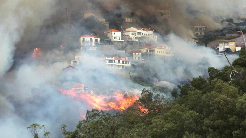 PCP responsabiliza Câmara do Funchal por atrasos na reconstrução de casas afetadas pelos incêndios