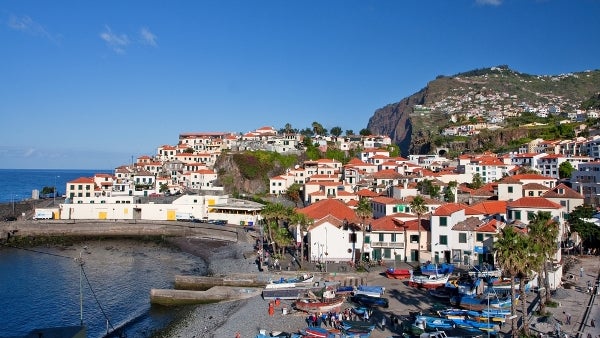 Imagem de Câmara de Lobos assinala 181 anos com conferência de Alberto João Jardim