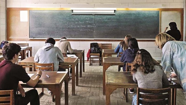 Imagem de Manifesto em defesa da obrigatoriedade da disciplina de cidadania atinge oito mil assinaturas