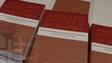 Imagem de Doações de escritores madeirenses dão corpo a revista (Vídeo)