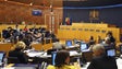 Imagem de Parlamento discute férias da Administração Pública