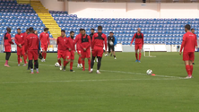 Imagem de Santa Clara apurado para a Europa