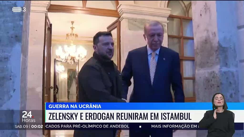 Presidente da Turquia recebe Volodymyr Zelensky em Istambul