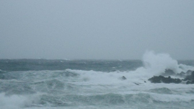 Capitania do Funchal prolonga aviso de agitação marítima até quarta-feira