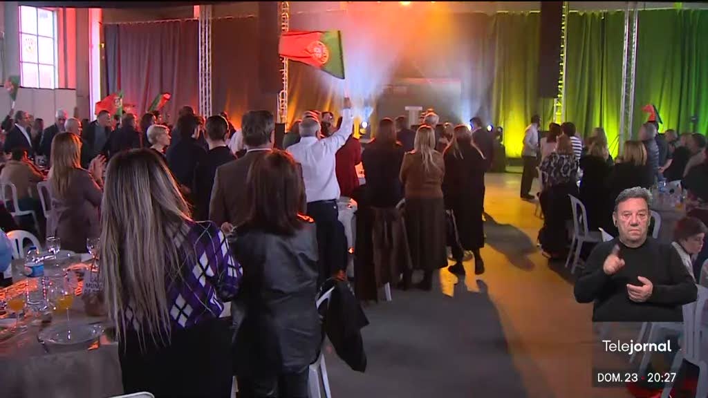 Imagem de Ventura e Cotrim criticam estado do Serviço Nacional de Saúde