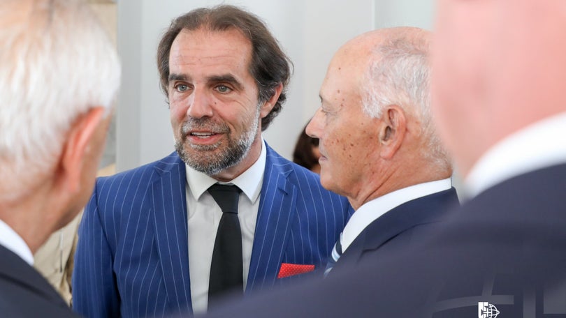 Imagem de Albuquerque desmente Marcelo Rebelo de Sousa