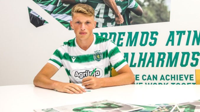 Madeirense assina contrato profissional com o Sporting