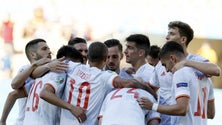 Imagem de Espanha goleia Eslováquia, apura-se e qualifica Ucrânia