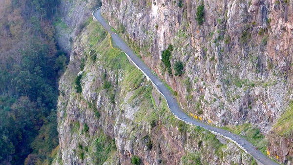 Imagem de Governo da Madeira destaca aposta na conservação das vias públicas