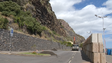 Imagem de Rocheiros vão limpar a escarpa da Calheta (vídeo)