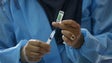 Mais de 29 mil pessoas vacinadas foram infetadas