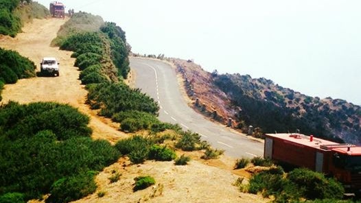 Imagem de Fogo na Calheta ainda em fase de rescaldo