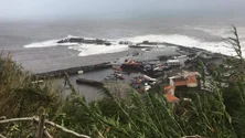 Imagem de Governo refuta criticas do PS sobre o porto das Flores (Vídeo)