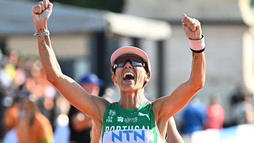 Imagem de Ana Cabecinha celebra top-10 com Paris 2024