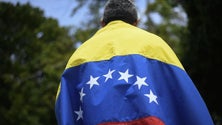 Imagem de Lusovenezuelanos procuram alternativas à Madeira