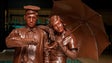 Imagem de Casal de chocolate adoça a rua (áudio)