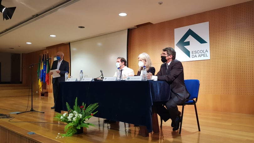 Imagem de Albuquerque apela para o reforço da fiscalização da animação noturna na Madeira