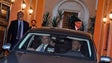 Imagem de Meloni e Berlusconi reconciliam-se após zanga em partilha de poder