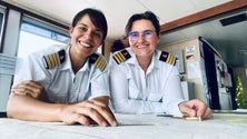 Imagem de Duas mulheres na ponte de comando do Rebecca S (áudio)