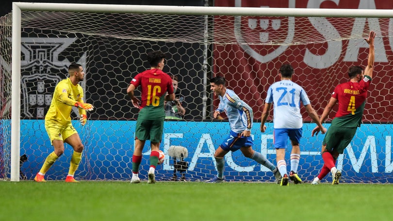 Imagem de Portugal perde com Espanha e falha «final four» da Liga das Nações
