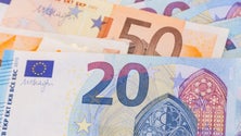 Imagem de Segurança Social paga apoio de 125 euros na 2.ª feira a 1,6 milhões de pessoas