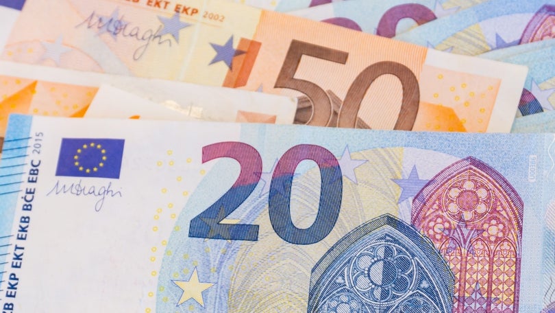 Imagem de Segurança Social paga apoio de 125 euros na 2.ª feira a 1,6 milhões de pessoas