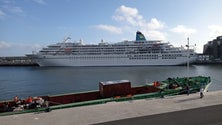 Imagem de Navios improvisam dia na Madeira