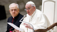 Imagem de Papa diz que assinou há nove anos carta de demissão
