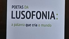 Imagem de «Poetas da Lusofonia» é o nome do livro da professora universitária Luísa Paolinelli (áudio)
