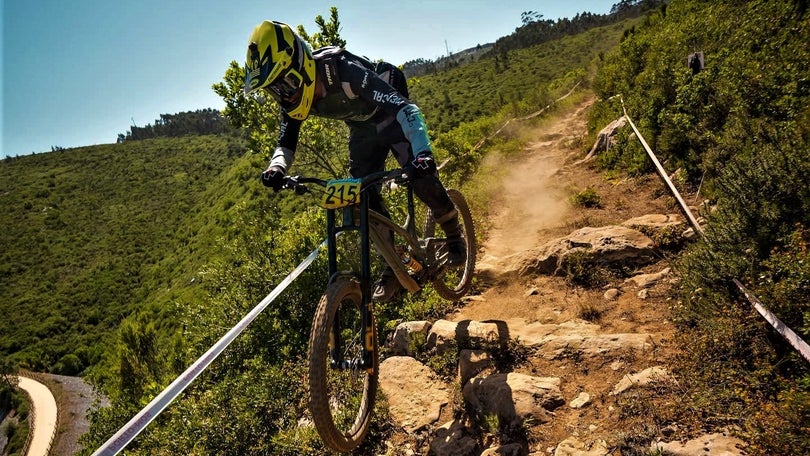 Imagem de Dois madeirenses entre os convocados para o Campeonato do Mundo de DHI