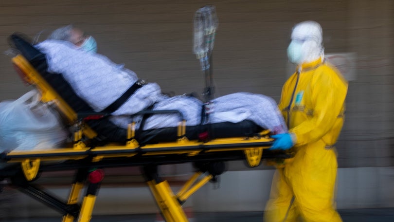 Imagem de Espanha com forte descida diária de mortes por Covid-19