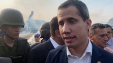 Imagem de Guaidó pede para apoiantes controlarem ruas de Caracas