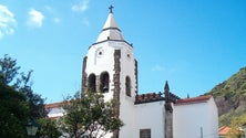 Imagem de Em Santa Cruz, varrem-se os armários