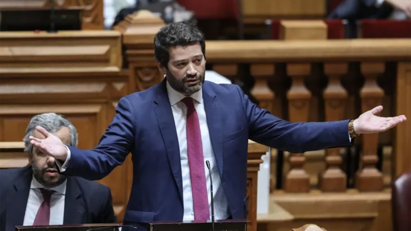 Imagem de Chega quer colocar beneficiários do RSI a trabalhar para a comunidade