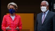 Imagem de 18,5 milhões de vacinas na UE (vídeo)