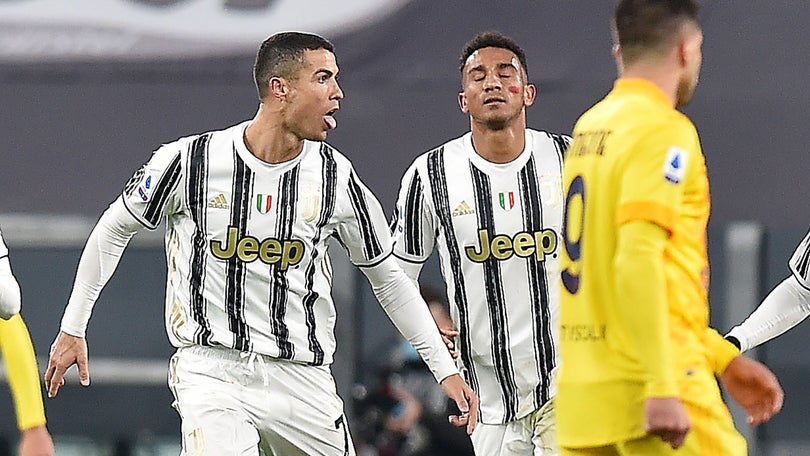 Ronaldo bisa na vitória da Juventus sobre o Cagliari