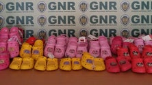 Imagem de GNR apreende calçado contrafeito no Funchal