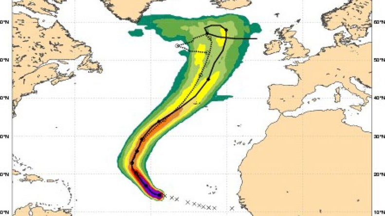 Imagem de Açores estão na rota do furacão Lorenzo