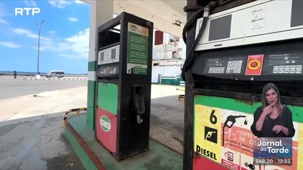 Imagem de "Cortina de fumo superficial". EUA criticam reformas económicas anunciadas por Cuba