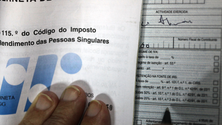Imagem de Madeira regulariza precários