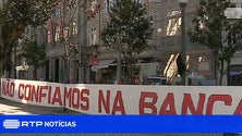 Imagem de Lesados manifestam-se no Porto para lembrar que vivem `inferno diário`