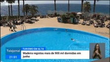 Imagem de Números recorde no turismo não estão a trazer benefícios aos trabalhadores da hotelaria (vídeo)