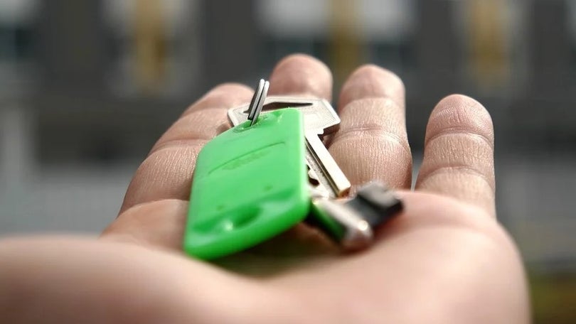 Imagem de Preço mediano de alojamentos familiares atinge novo máximo