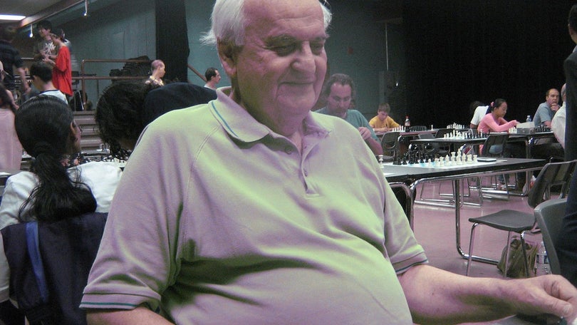 Imagem de Mestre sérvio de xadrez morre aos 89 anos