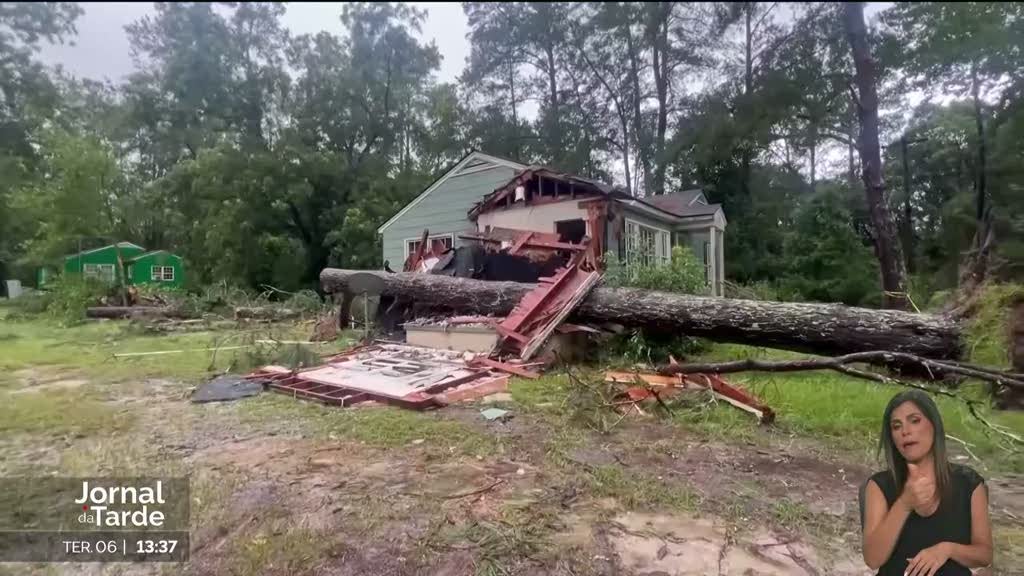 Temporal Debby matou seis pessoas nos Estados Unidos