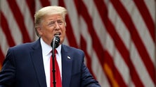 Imagem de Trump admite que cortar todos os laços com a China é uma opção