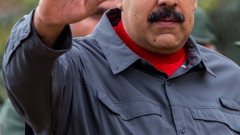 Nicolás Maduro ordena expulsão de 24 militares por incitamento à rebelião