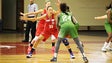 Imagem de A equipa feminina do CAB foi derrotada pela formação do Sportiva por 49-44