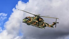 Imagem de Força Aérea resgata tripulante ao largo da Ilha Terceira