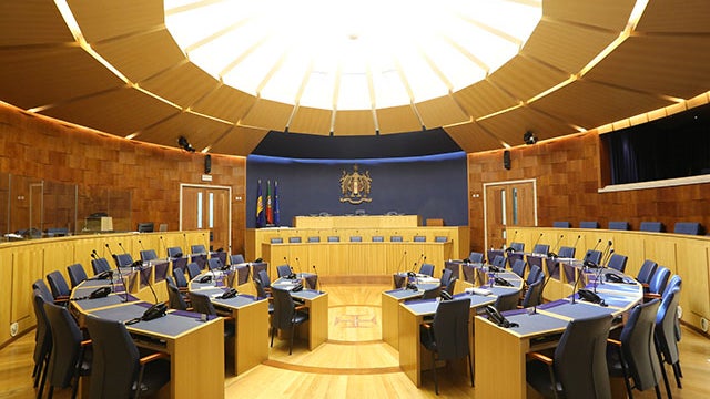 Assembleia da Madeira impede deputado do CDS-PP de responder por crime de desobediência